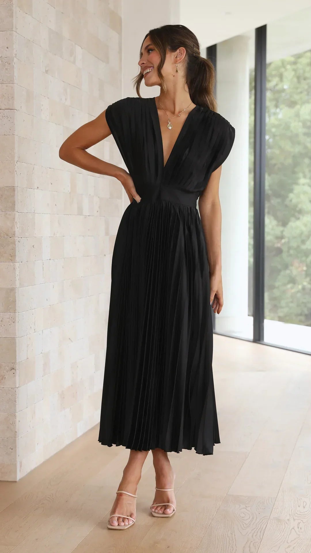 Levoire | Valahti Midi Robe