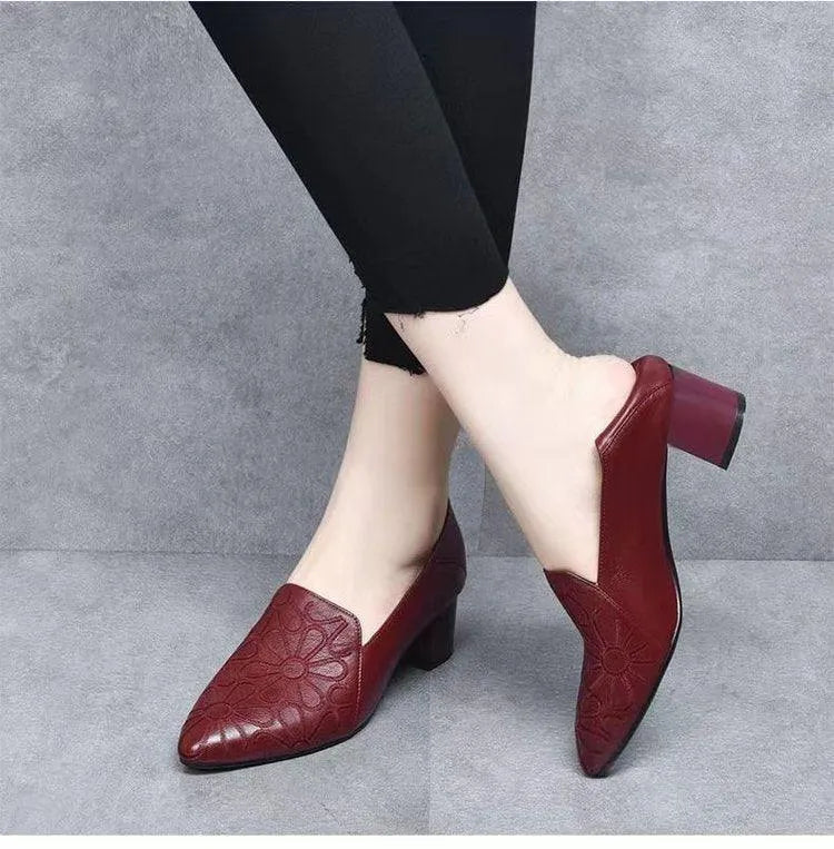 Levoire | Belles chaussures en dentelle à talons moyens