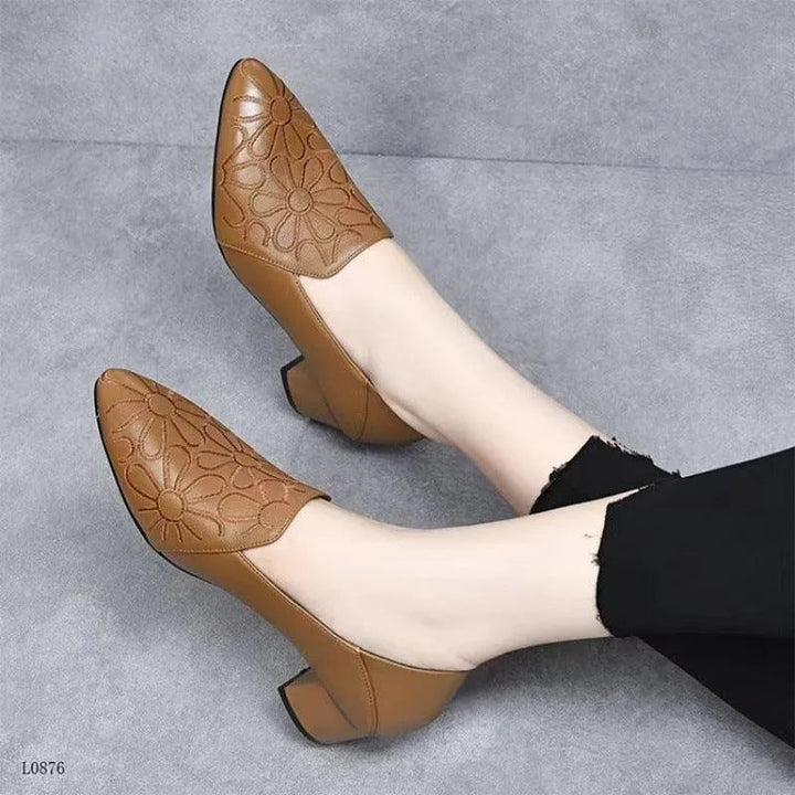 Levoire | Belles chaussures en dentelle à talons moyens Khaki