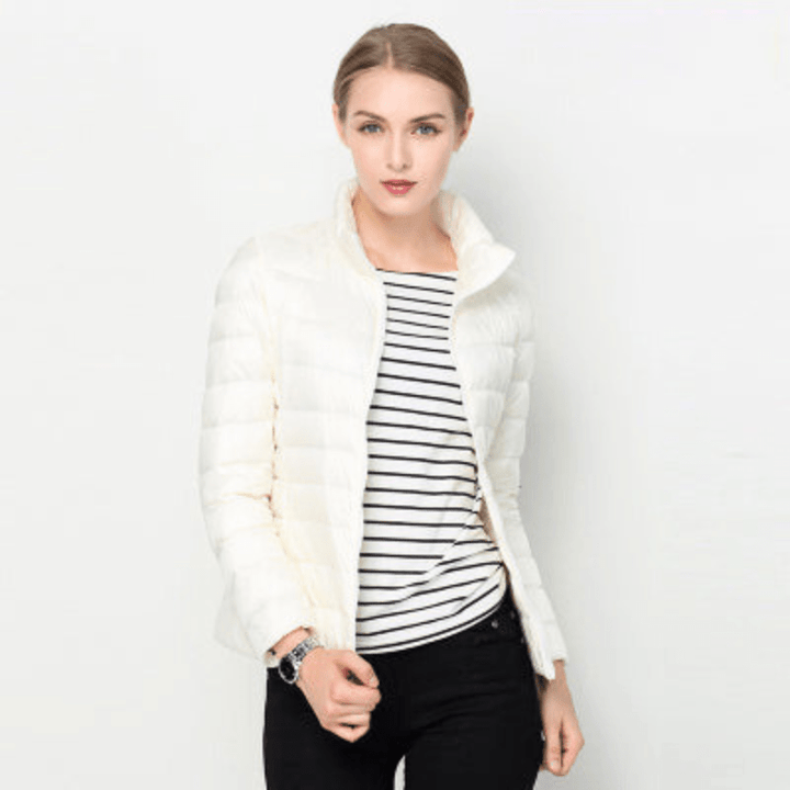 Levoire | Veste Femme Élégante Doudoune Légère Tendance & Confortable Blanc