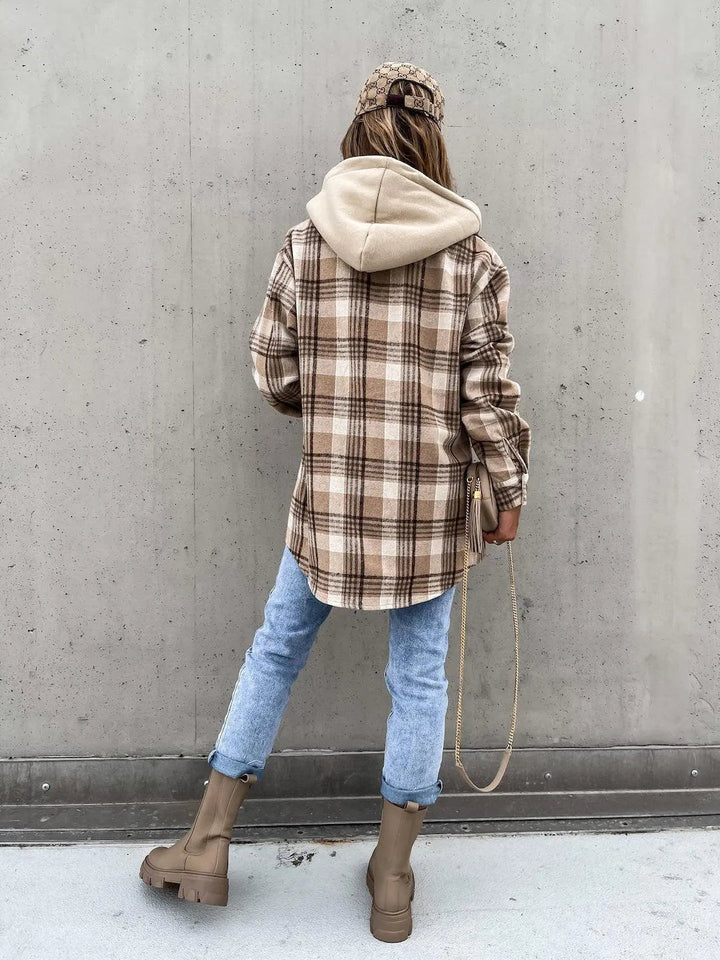Levoire | Veste avec une capuche à carreaux