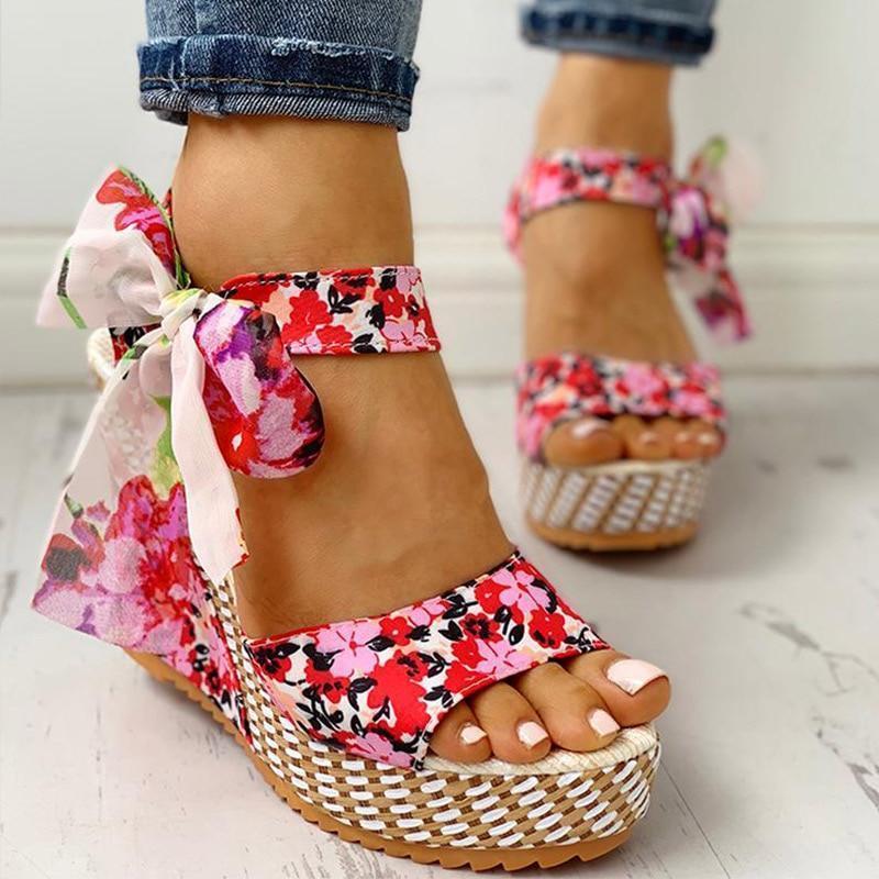 Levoire | Sandales Orthopédiques À Talons Compensés Avec Motif Floral