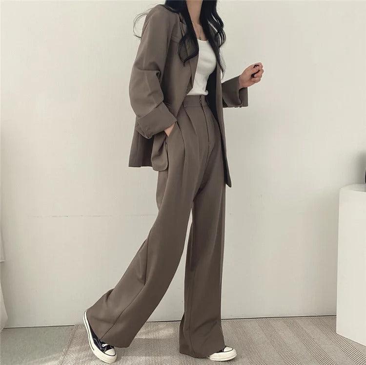 Levoire | Sur Mesure Blazer Et Pantalons Droits Set Pour Femmes