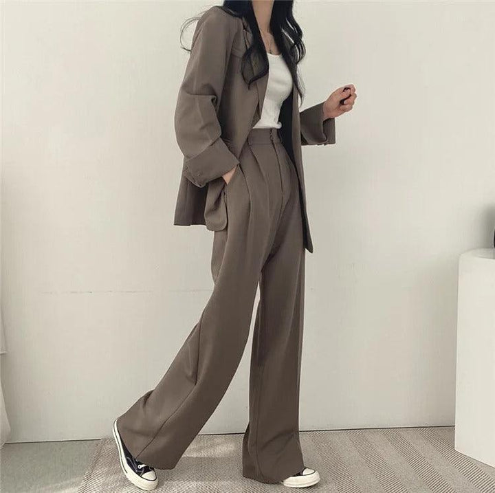 Levoire | Sur Mesure Blazer Et Pantalons Droits Set Pour Femmes