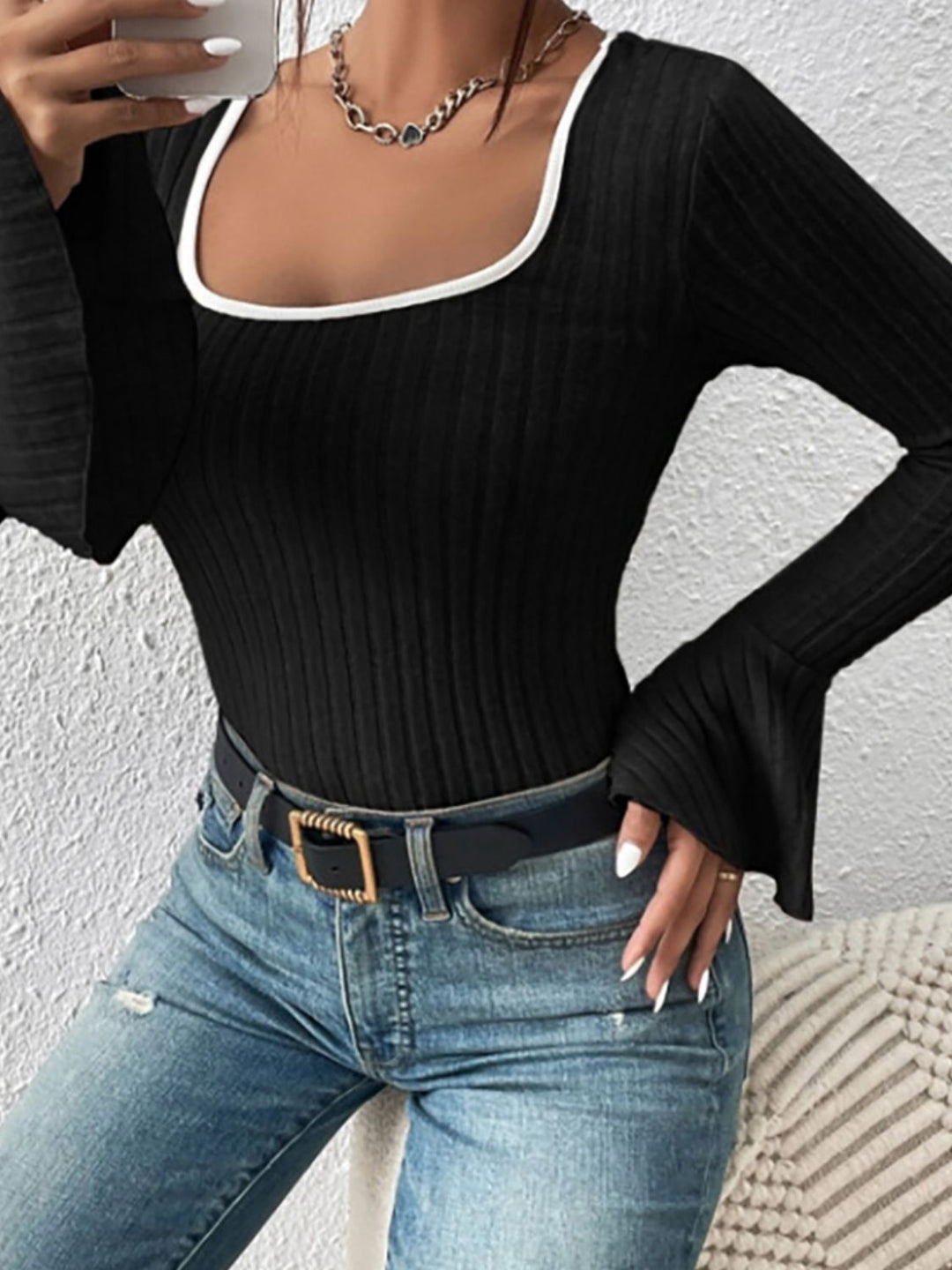 Levoire | Scoop-Uttak T-shirt à manches longues