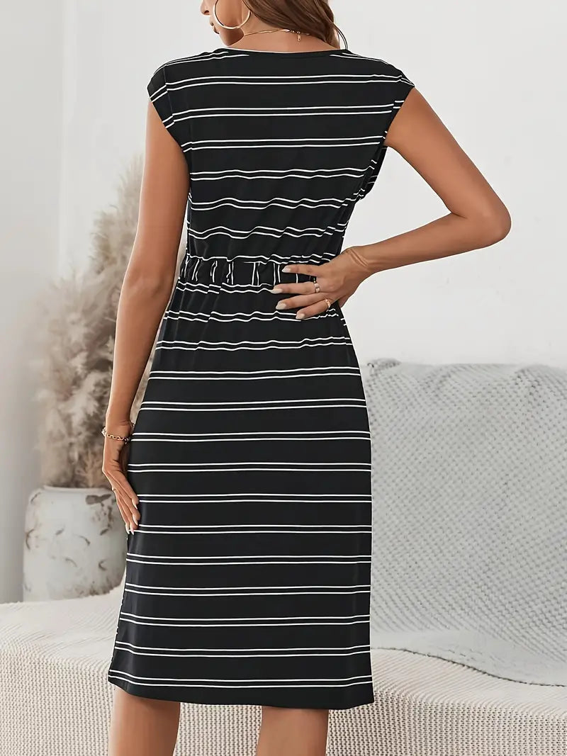 Levoire | Robe À Imprimé Rayé Et Encolure Ronde