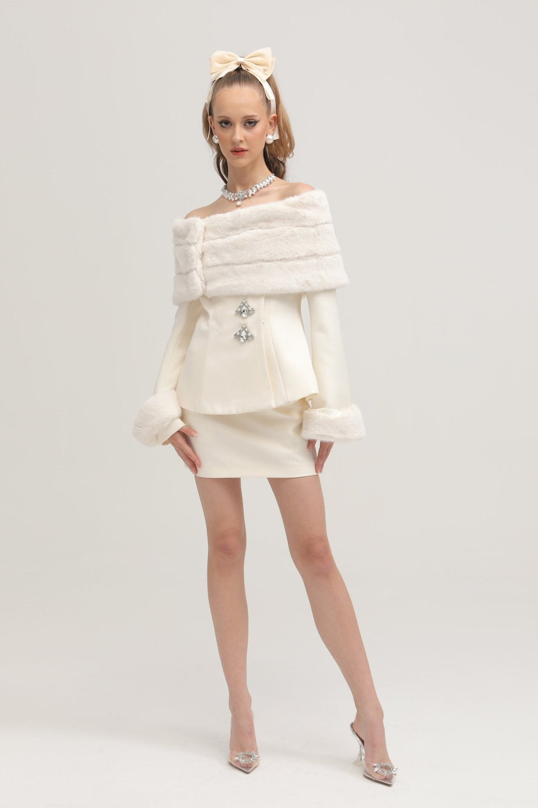 Levoire | Veste En Fausse Fourrure Blanche & Jupe Ensemble Assorti