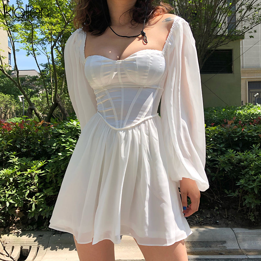 Levoire | Robe Une Robe D'Été Blanche Romantique Blanc