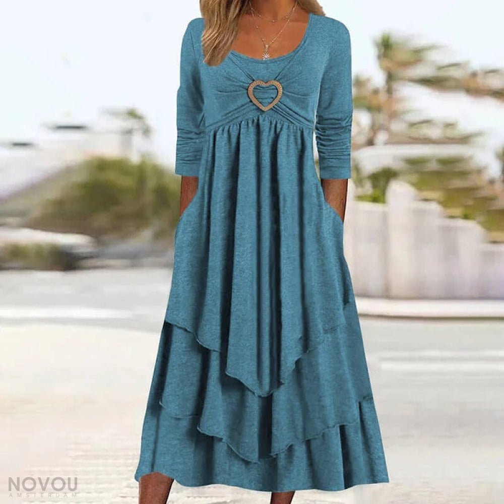 Levoire | Robe Élégante En Silhouette Simple Bleu