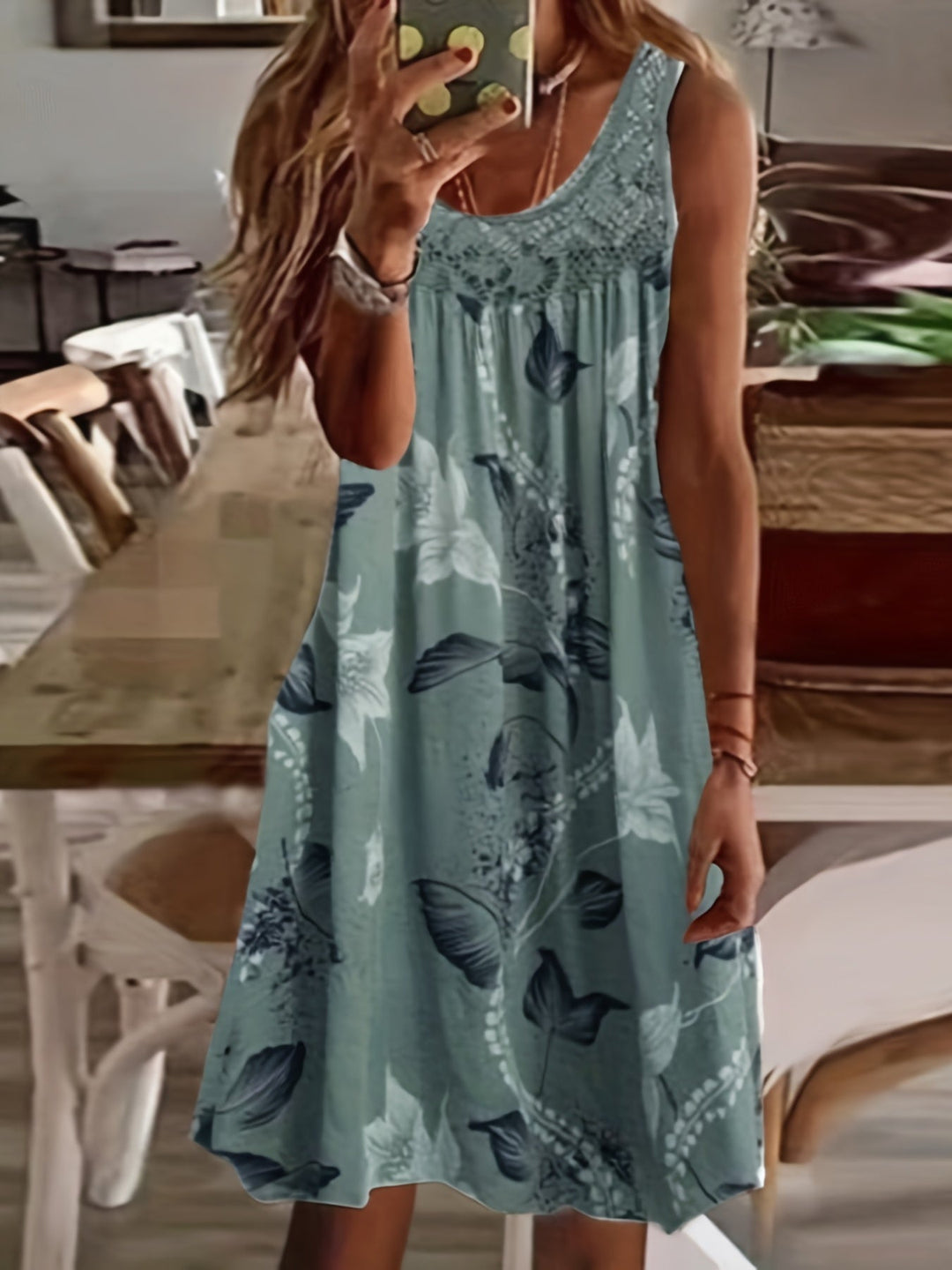 Levoire | Robe Maxi À Imprimé Floral Avec Encolure Ronde
