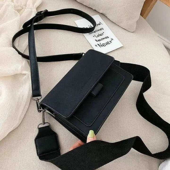 Levoire | Chic Brandi Sac Bandoulière Avec Intérieur Pour Téléphone Et Poches noir