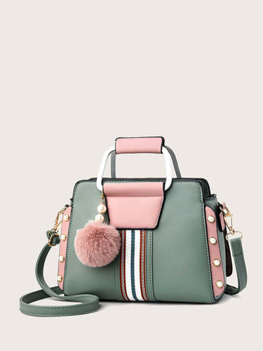 Levoire | Sac Chic Carré En Vert Clair Polyester Avec Pompon Ludique