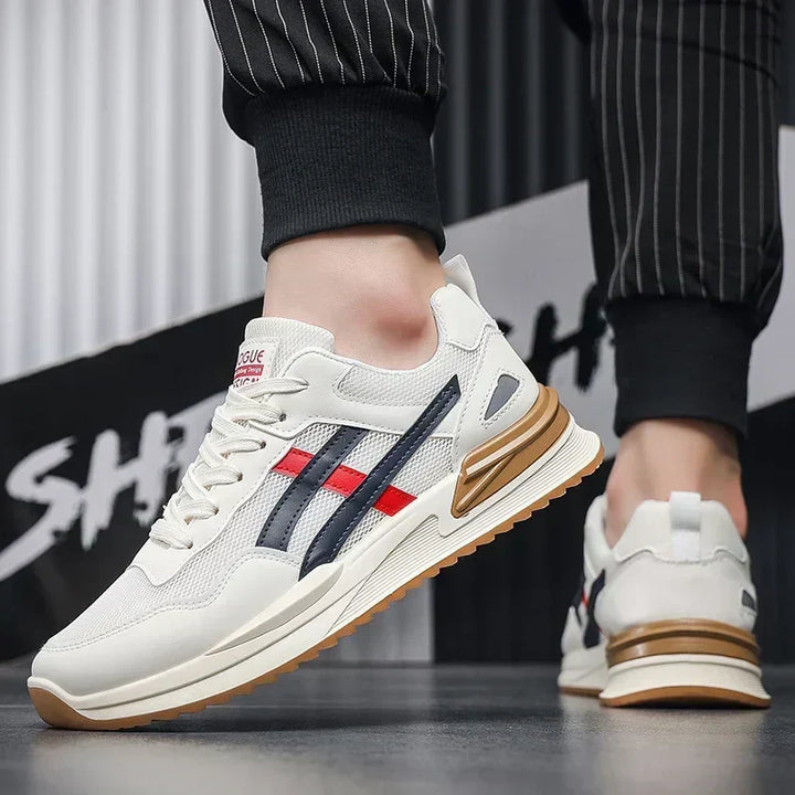 Levoire | Trail Sneakers