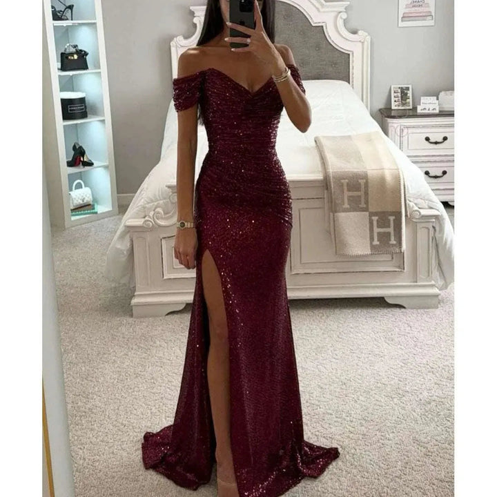 Levoire | Robe à encolure ronde avec des paillettes pour les fêtes Rouge vin