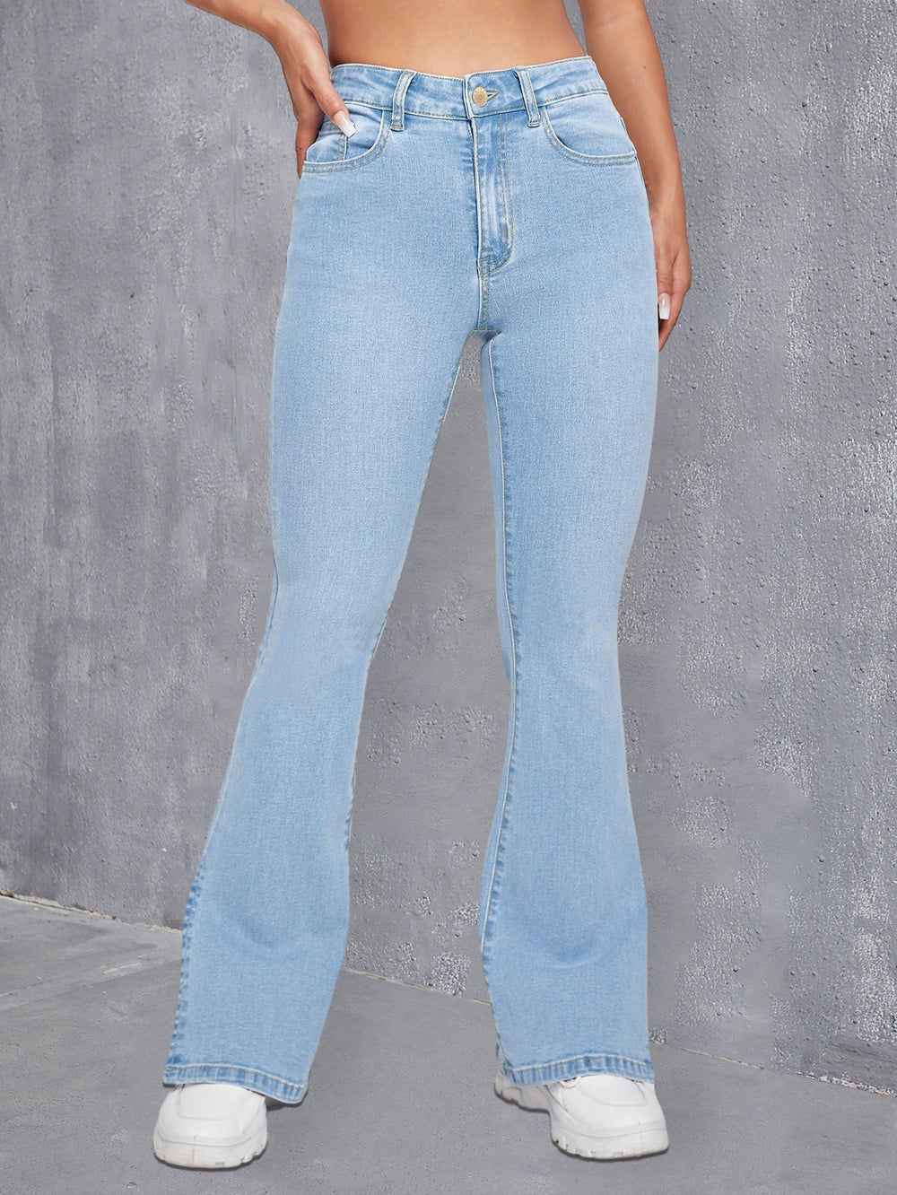 Levoire | Jeans Slim Fit Flare Bleus Avec Haute Élastique