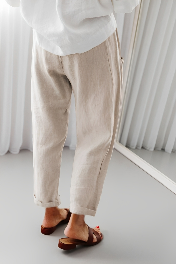 Levoire | Pantalon uni avec cordon de serrage et poche oblique