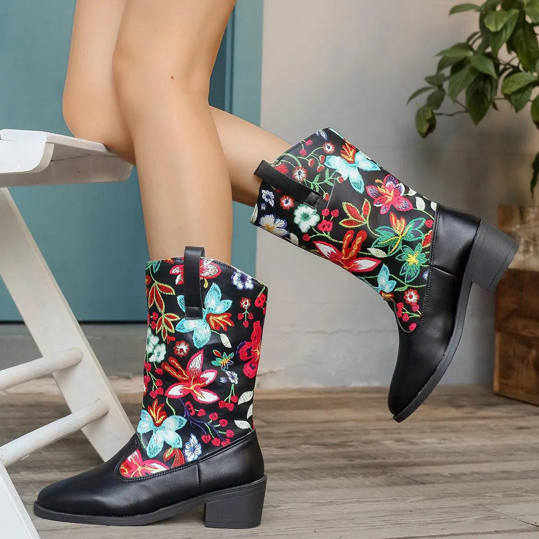 Levoire | Bottes mi-hautes avec fleurs brodées et bout rond
