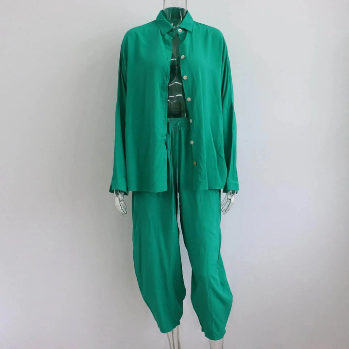 Levoire | Ensemble de deux pièces avec une chemise à manches longues et un pantalon Vert