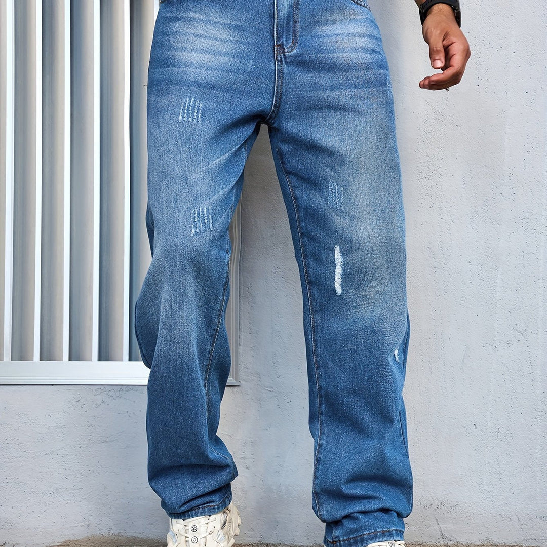 Levoire | Rennot Jeans Avec Une Coupe Décontractée Et Un Style Usé