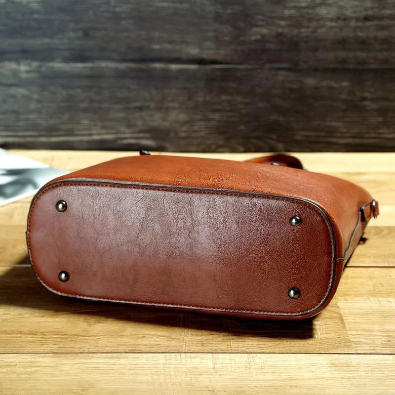 Levoire | Sac en cuir pour la collecte de vin