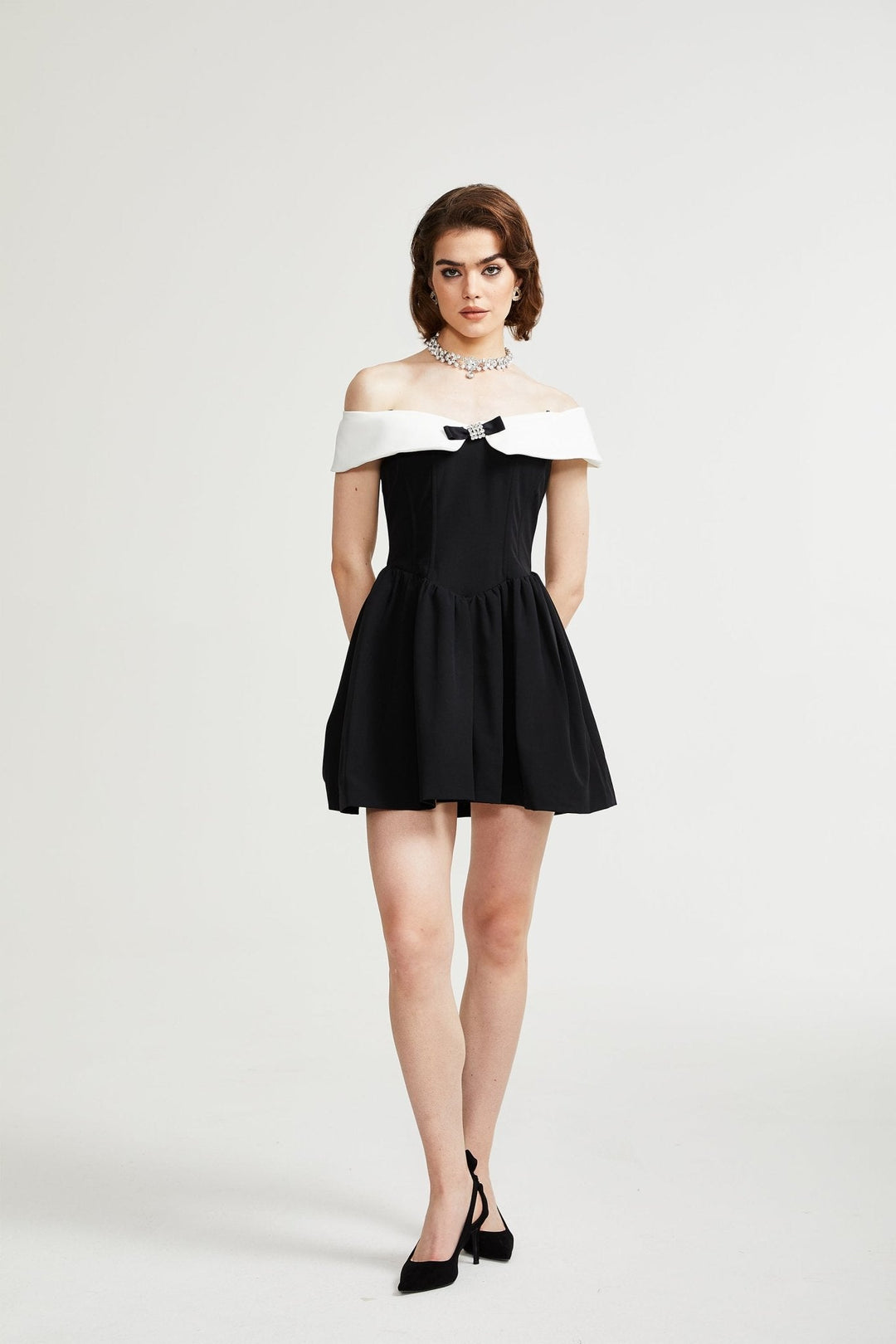 Levoire | Robe Mini Noire Off The Shoulder