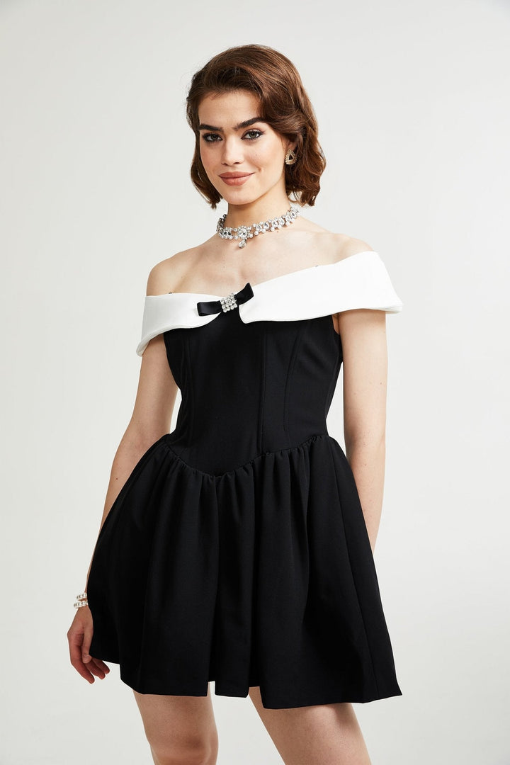 Levoire | Robe Mini Noire Off The Shoulder