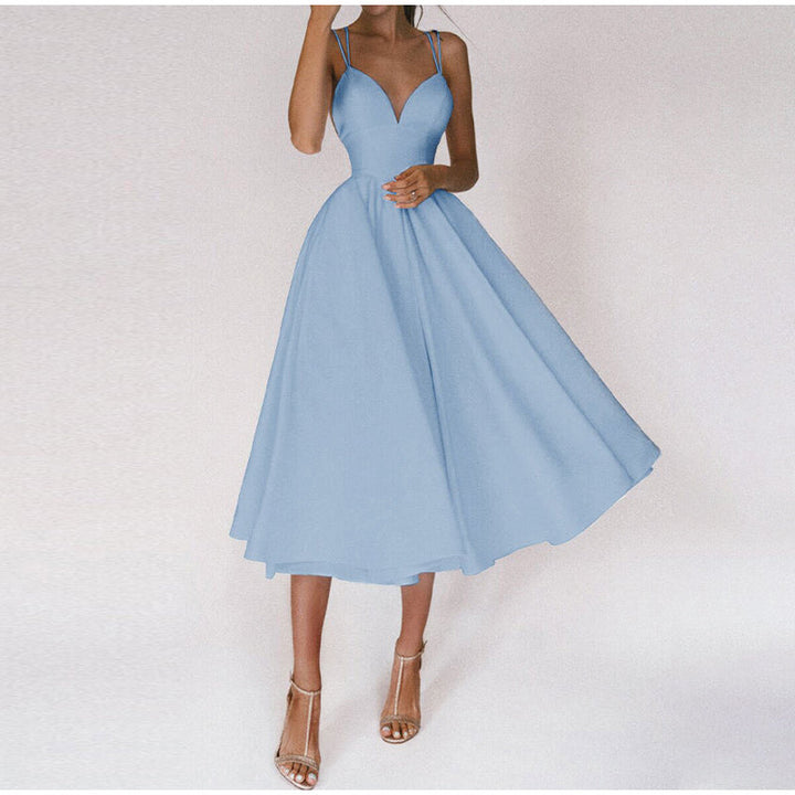 Levoire | Robe élégante à bretelles et col en V Bleu