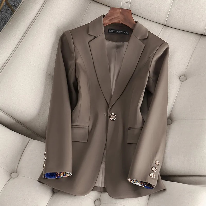 Levoire | Un manteau frais et léger Marron