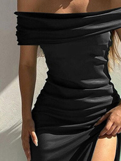 Levoire | Robe Avec Décolleté Et Volants Off-Shoulder