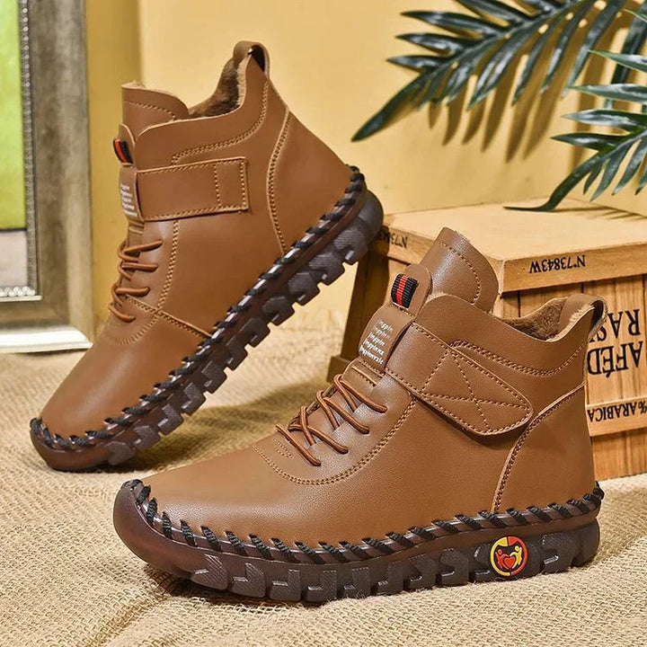 Levoire | Bottes Lisses Confortables Avec Tige En Fourrure Et Semelle Lisse