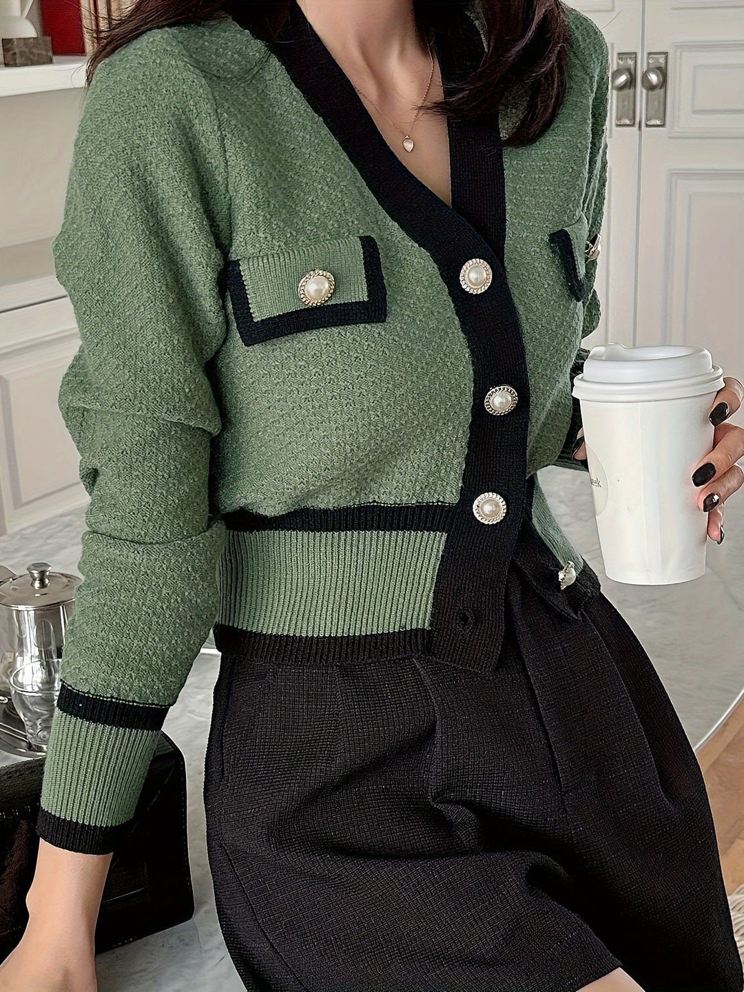 Levoire | Gilet Avant Avec Bord Contrastant Pour Femmes Delilah Vert olive