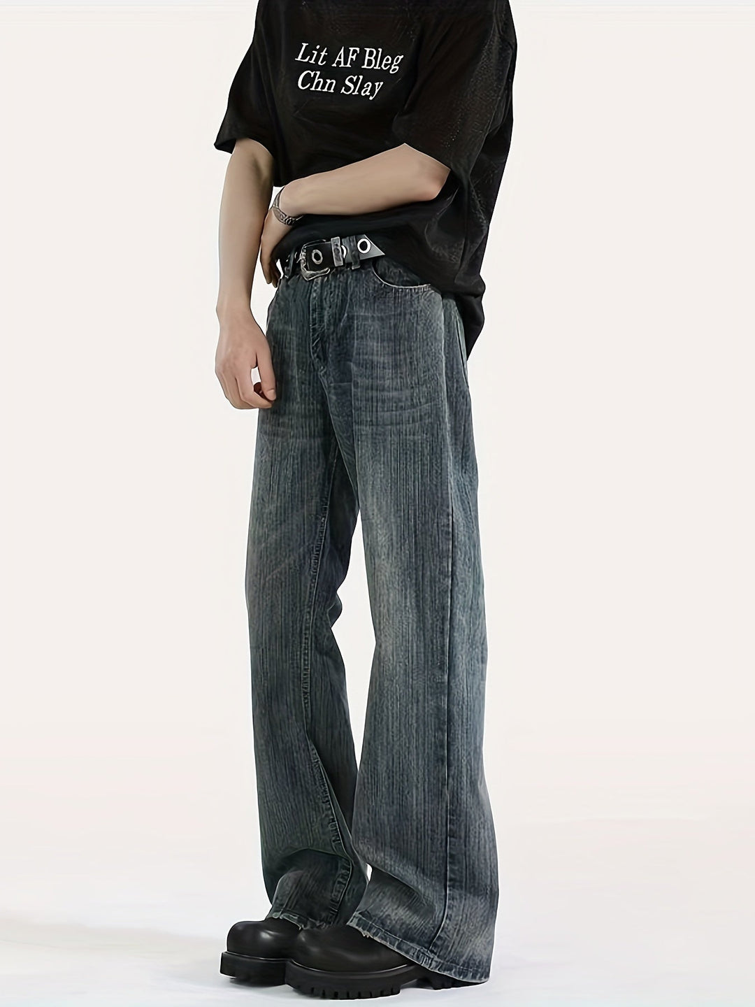 Levoire | Jeans Bootcut Avec Un Look Usé