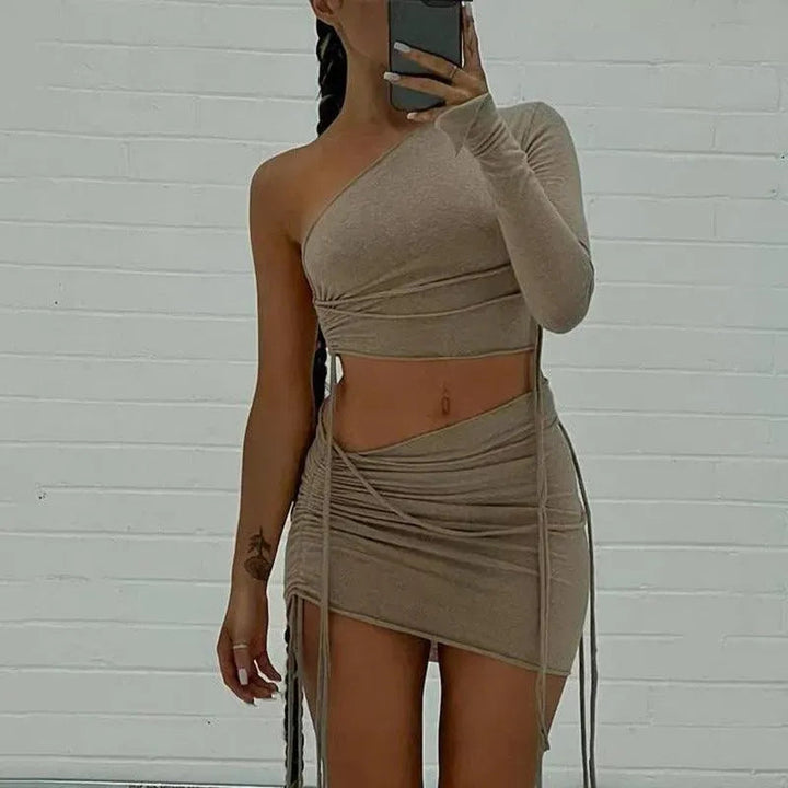 Levoire | Robe avec bouton sur le côté en haut