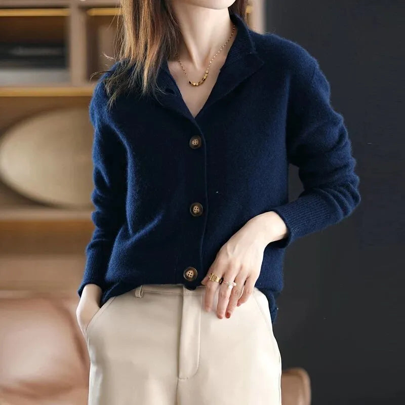 Levoire | Pull en cachemire de haute qualité Bleu foncé (Seulement 5 unités disponibles)