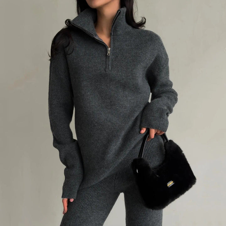Levoire | Robe en tricot avec revers et fermeture éclair à mi-longueur Noir