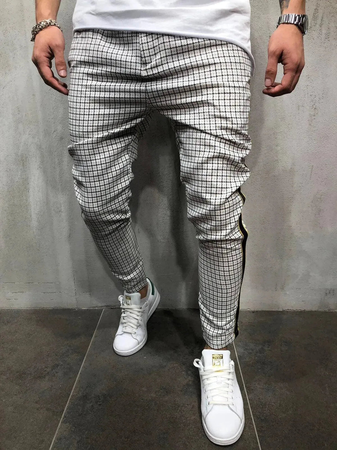 Levoire | Pantalons pour hommes avec bande latérale dans un style décontracté sportif