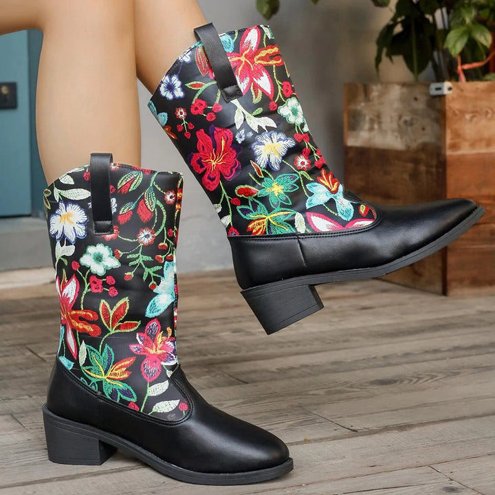Levoire | Bottes mi-hautes avec fleurs brodées et bout rond