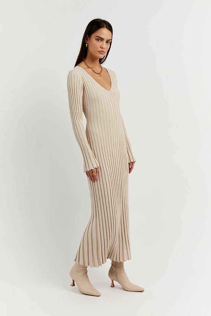 Levoire | Robe Midi Tricot Avec Décolleté En V Et Manches