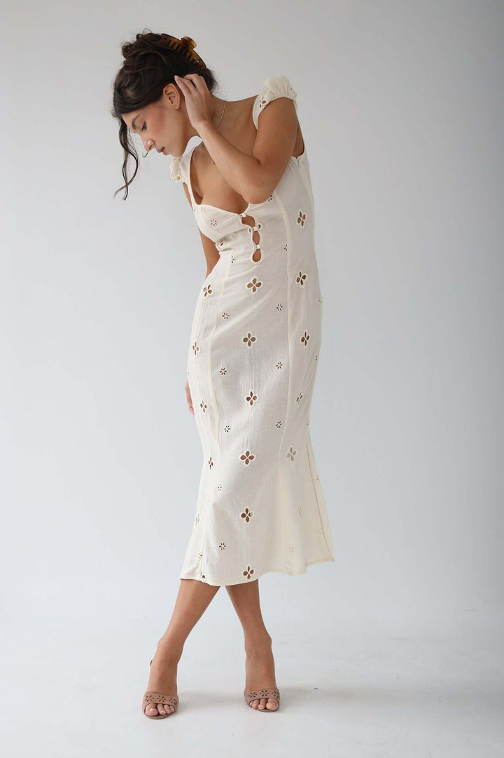 Levoire | Viininkeruu Brodé Kalaskjørt Midi Robe