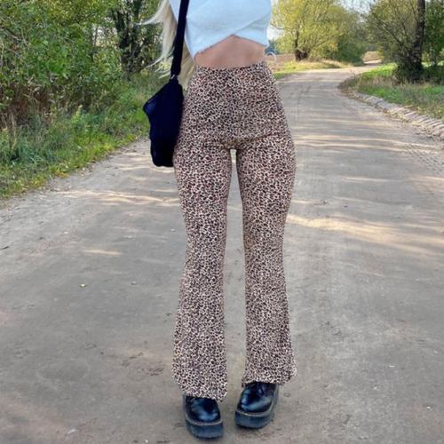 Levoire | Pantalon Évasé  Un Pantalon Audacieux Avec Imprimé Léopard