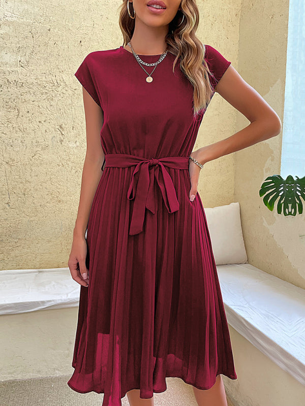 Levoire | Robe élégante en chute à col rond pour femmes