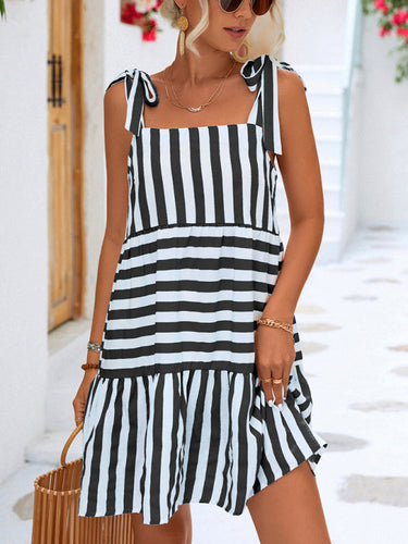 Levoire | Femme Woven Stripe Broderi Casual Robe