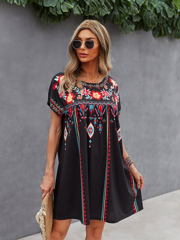 Levoire | Nouveau style de vacances décontracté robe courte Musta