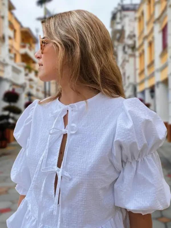 Levoire | Mode Col Rond Puffer Chemise Top avec design monochrome doux ajusté