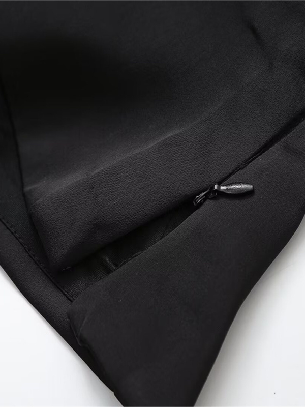 Levoire | Femme tendance et polyvalente chemise à satin slim-fit à bretelles