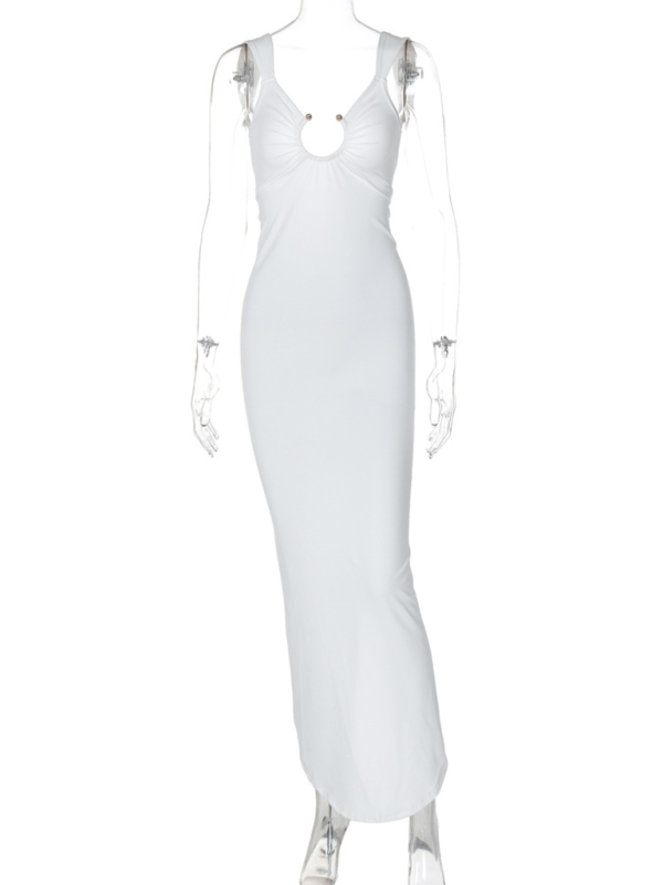 Levoire | Robe sexy à dos V ouvert avec un dos ouvert et une fente qui est serrée.