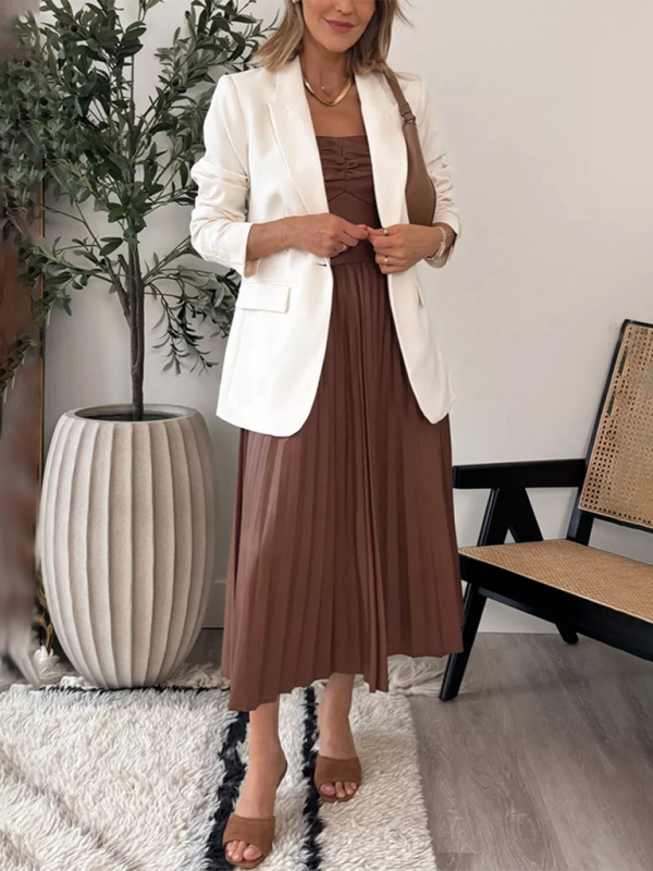 Levoire | Nouvelle tenue robe en cuir plissée en forme de tube