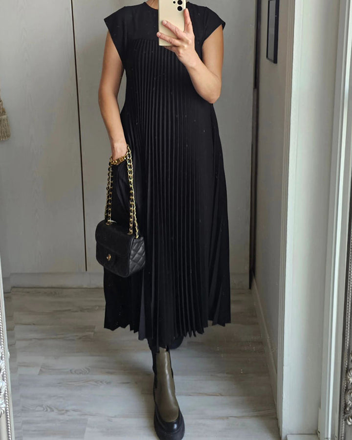 Levoire | Chic Pliée Perfection
