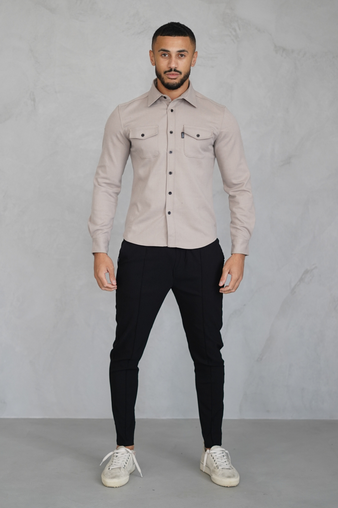 Levoire | Chemise Levoire | à Manches Longues avec Poches Poitrine et Poignets Boutonnés
