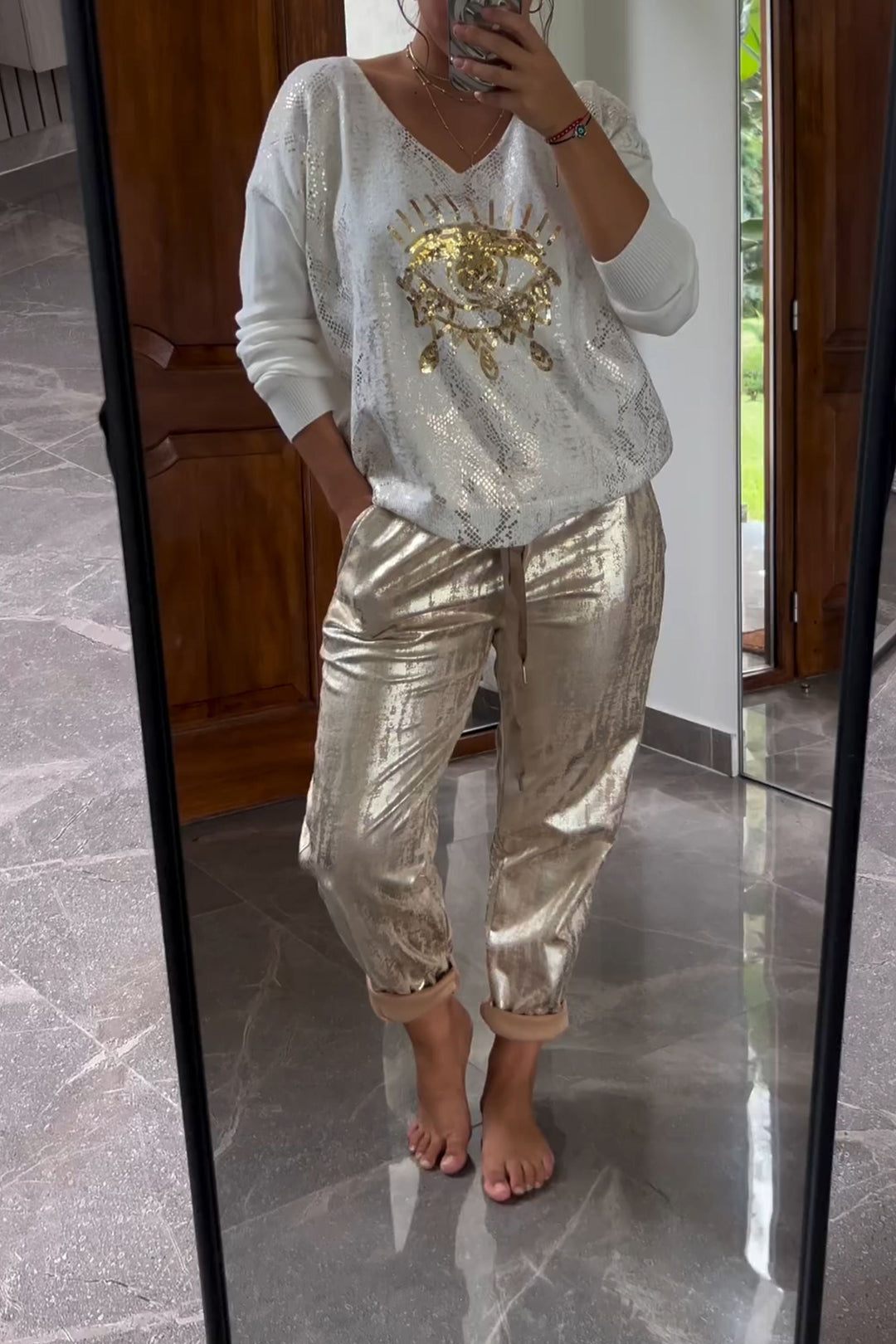 Levoire | Haut à paillettes tendance et pantalons marron Ou